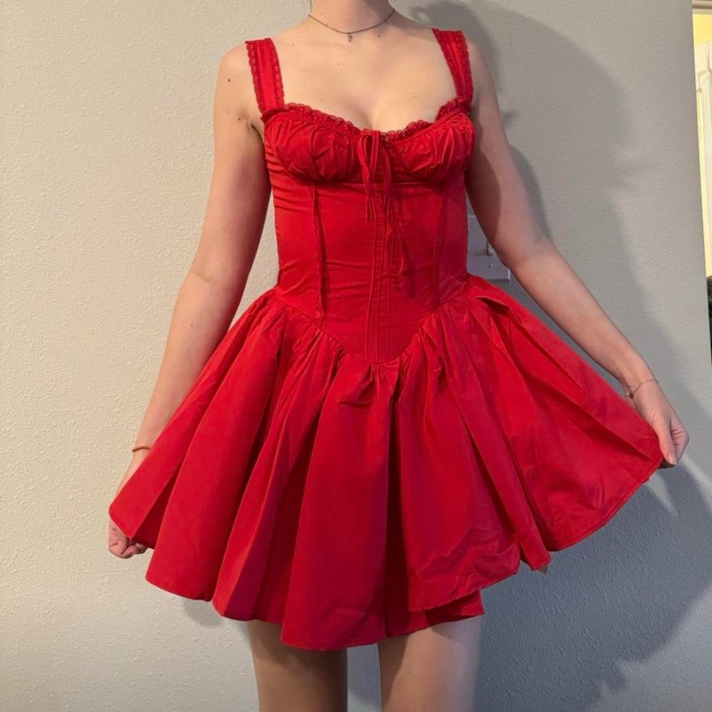 Elegant Voluminous Red Corset Dress